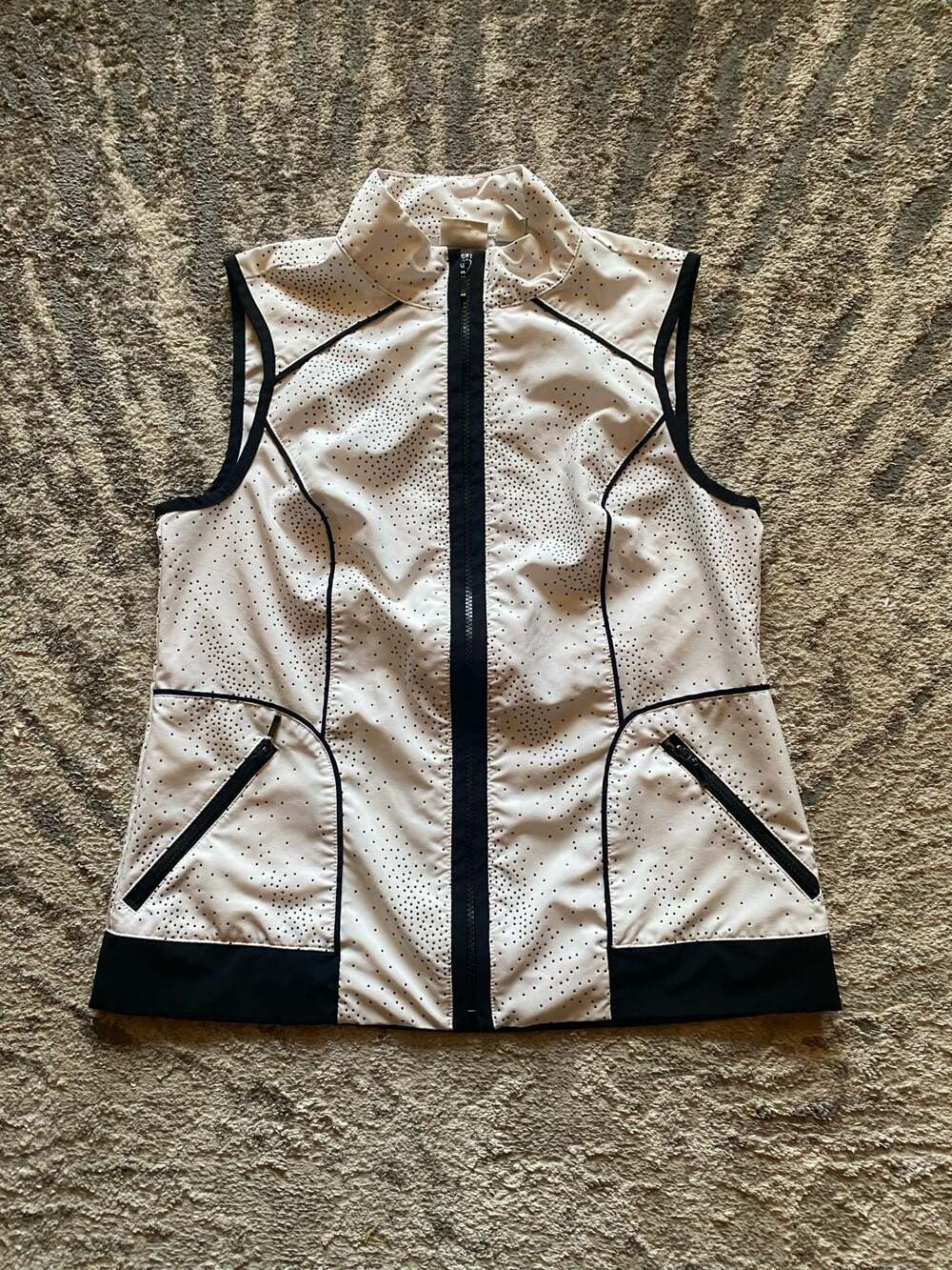 Chico's Zenergy White Black Tiny Polka Dot Zip Vest 0 XS Small